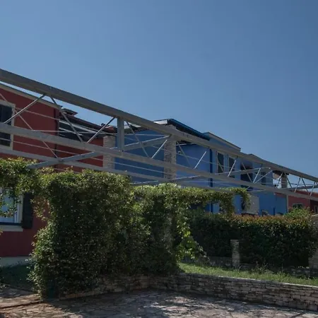 Faro Guest house 3*