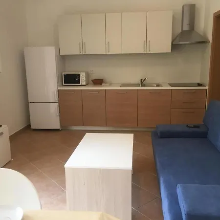 Guest house Faro Basanija