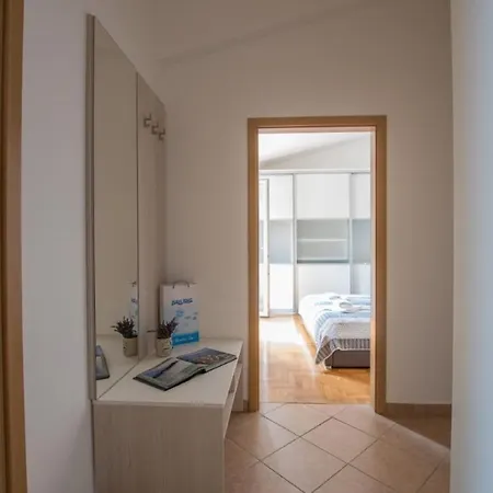 Faro Guest house Basanija