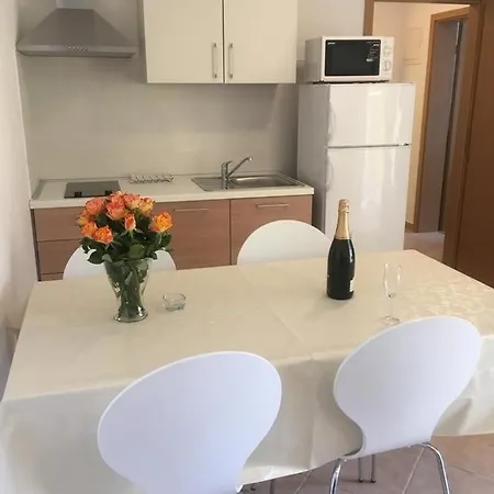 Faro Guest house 3*