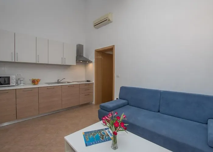 Faro Pensjonat 3*