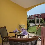 Guest house Faro Basanija