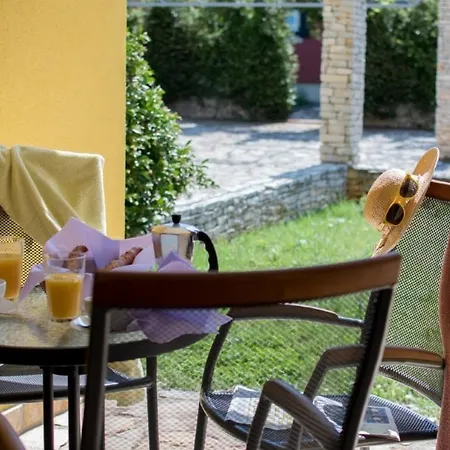 Faro Maison d'hôtes Bašanija
